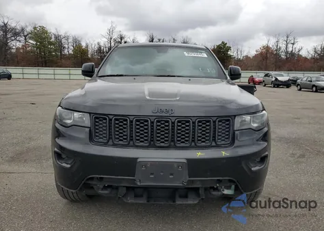 2018 Jeep Grand Cherokee Laredo z USA, uszkodzony, nr VIN 1C4RJFAG9JC352898